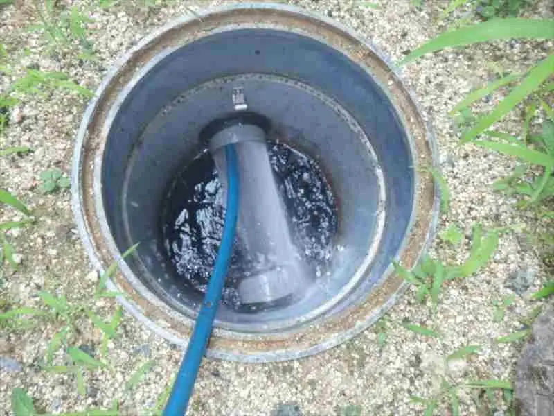 岡山市南区 戸建て 雑排水・汚水管内 高圧洗浄